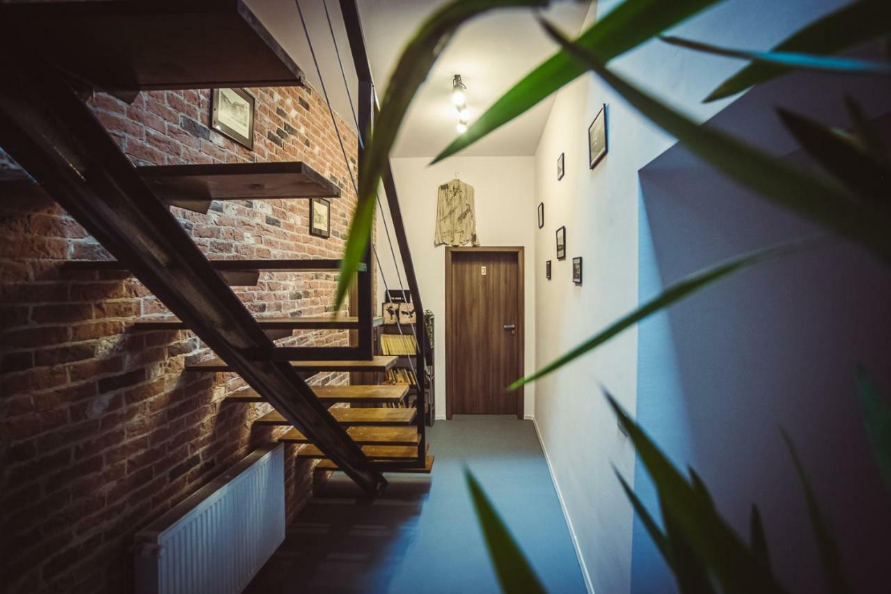 Timhouse Hotel Timisoara Luaran gambar